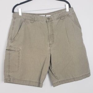 Columbia tan-khaki cargo shorts AA30